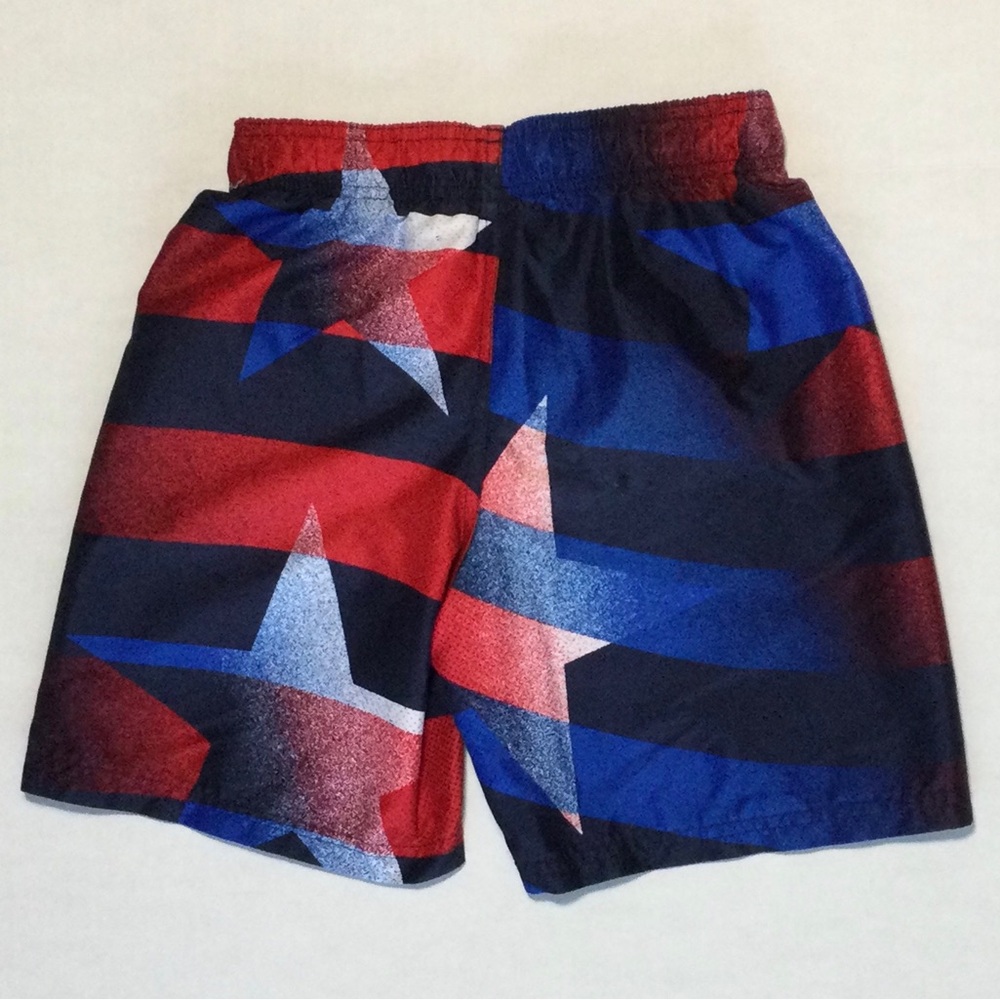 Under Armour  Boys Size Youth Medium Red/White/Blue Star Print Swim Shorts - Picture 2 of 3